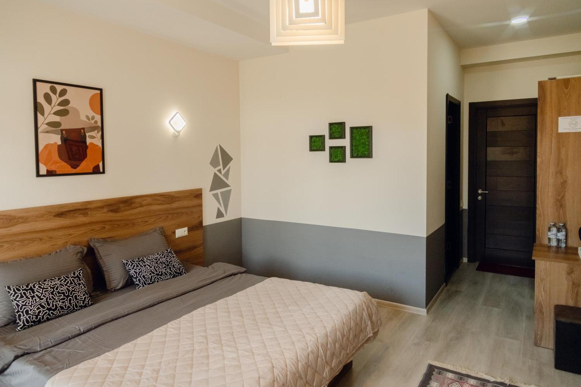 Hotel Graf T Tbilisi Exterior foto